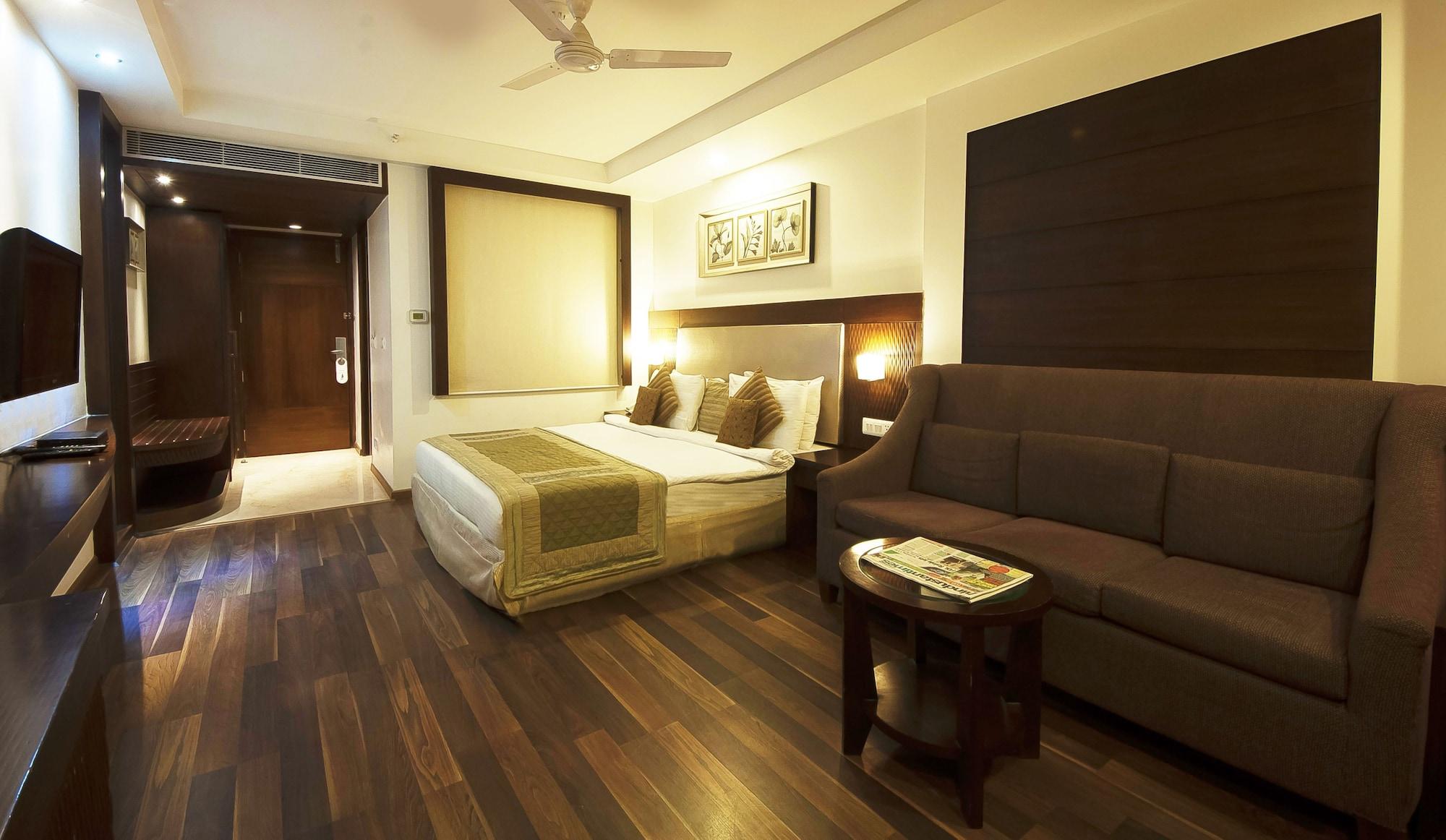 Hotel Le Roi Near New Delhi Railway Station Exterior photo